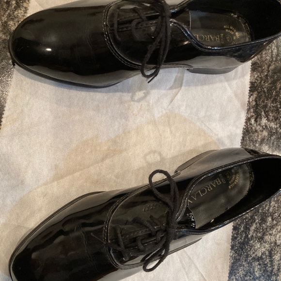 Shoes - Picture 3 of 5